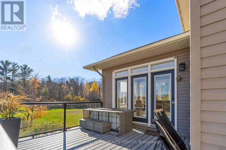 29060452/137-goodman-drive/kanata-north-west/ottawa/ontario/K2W1C7_44