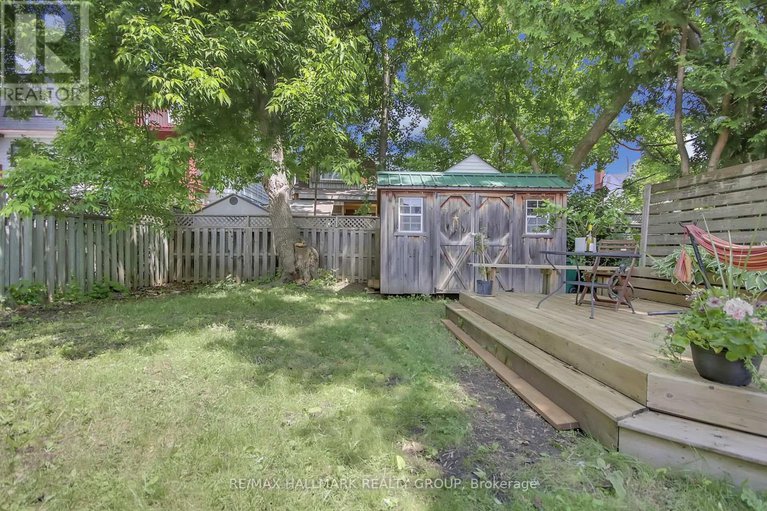 28532587/299-parkdale-avenue/hintonburg/ottawa/ontario/K1Y1G5_35