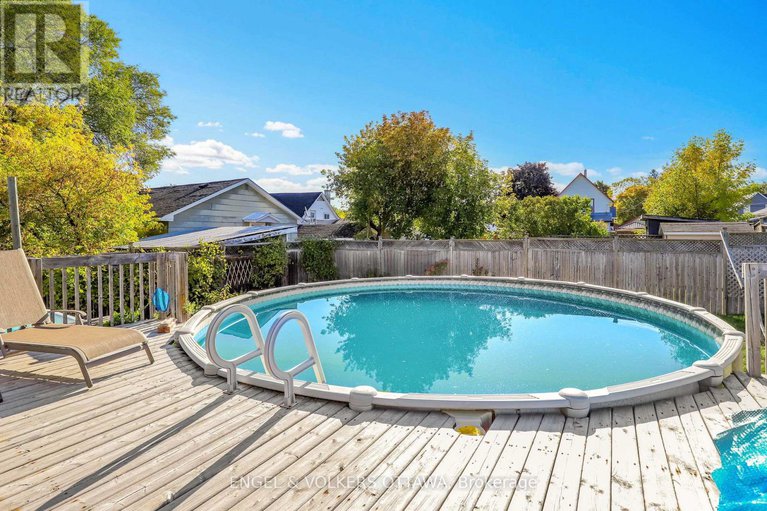 28906803/10-ida-street-s/arnprior/arnprior/ontario/K7S3A4_37