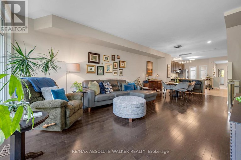 28917611/49-aveia-private/springridgeeast-village/ottawa/ontario/K4A0X1_12