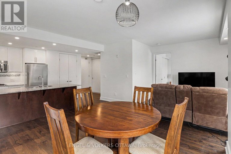 29393830/318-7-marquette-avenue/vanier/ottawa/ontario/K1L8A7_12