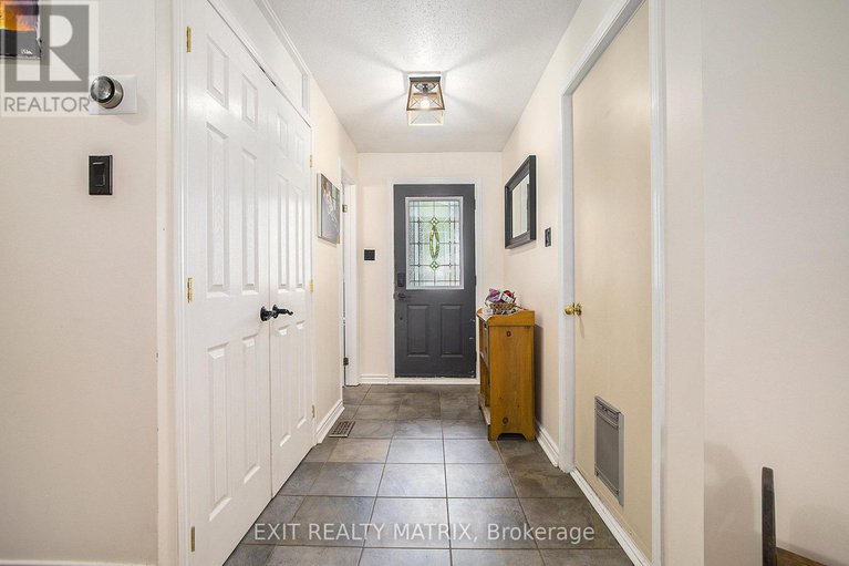 28615038/51-peterson-place/katimavik/ottawa/ontario/K2L4A8_3