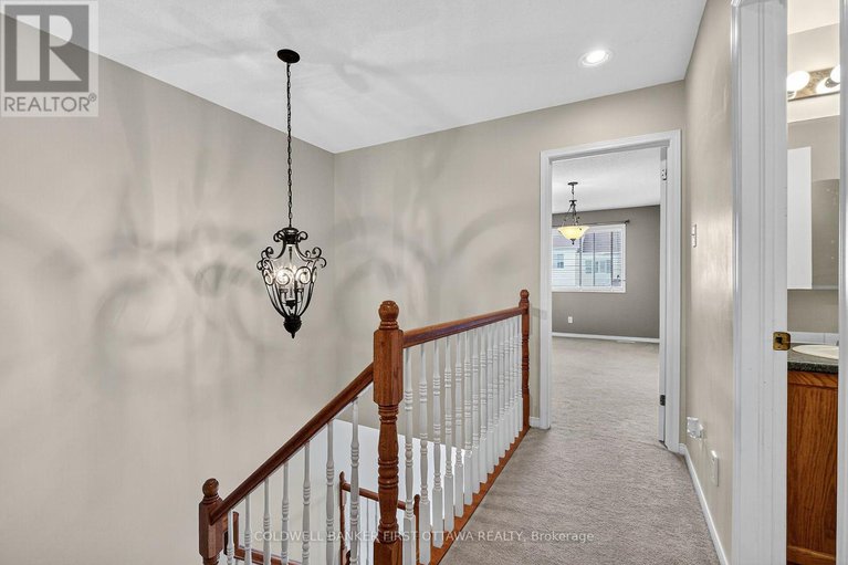 29109622/1249-klondike-road/morgans-grantsouth-march/ottawa/ontario/K2W1E1_27