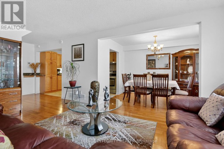 29565527/13-2415-southvale-crescent/sheffield-glenindustrial-park/ottawa/ontario/K1B4T9_13