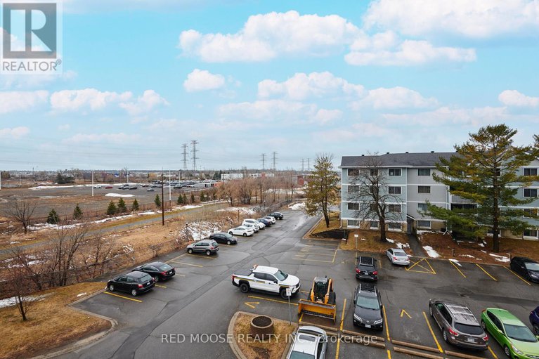 29220948/415-216-viewmount-drive/borden-farmstewart-farmcarleton-heightsparkwood-hills/ottawa/ontario/K2E7X4_33