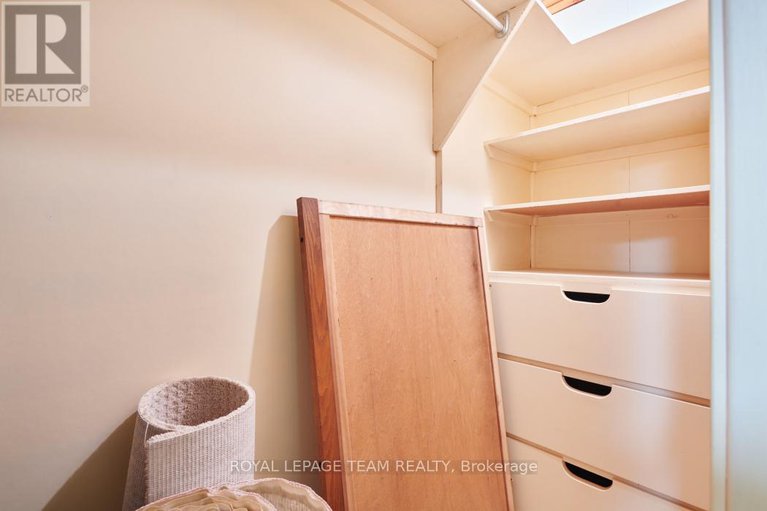 29224788/16-1137-ambleside-drive/woodroffe/ottawa/ontario/K2B8E2_45