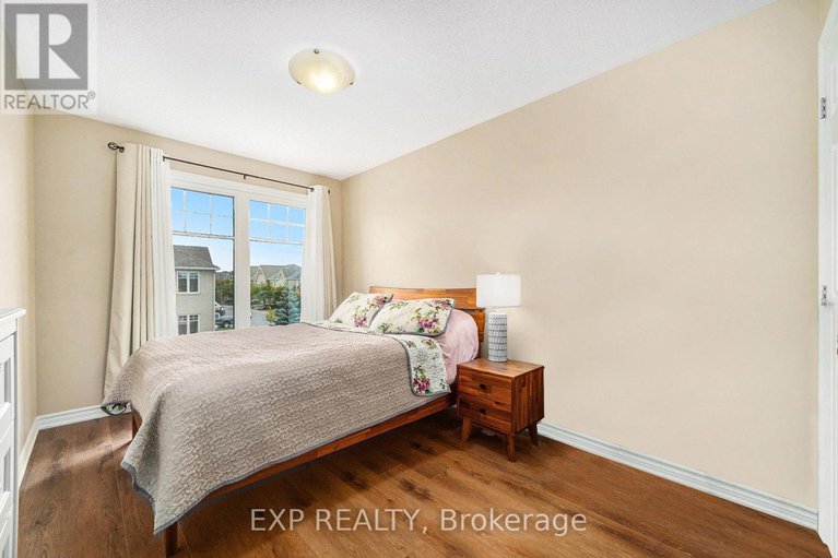 29041516/203-brambling-way/half-moon-bay/ottawa/ontario/K2J5V5_18