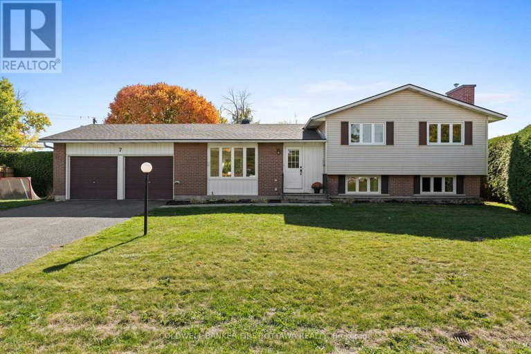29005975/7-middlewood-court/munster/ottawa/ontario/K0A3P0_1