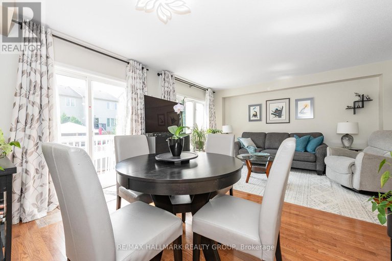 28749902/261-parkrose-private/chatelaine-village/ottawa/ontario/K4A0N8_13