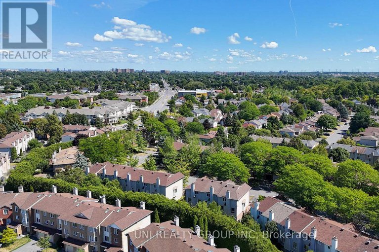 28820511/19-arbordale-crescent/centrepointe/ottawa/ontario/K2G5C7_45