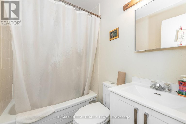 28647834/437-439-booth-street/west-centre-town/ottawa/ontario/K1R7K8_12