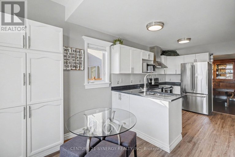 29467207/129-ludlowe-street/fallingbrookgardenway-south/ottawa/ontario/K4A5C2_19