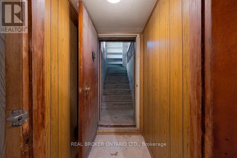 28389803/87-viewmount-drive/meadowlandscrestview/ottawa/ontario/K2G3B9_19