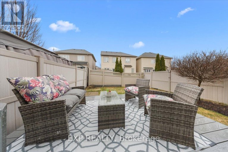 29612592/104-harmattan-avenue/stittsville-north/ottawa/ontario/K2S0E3_35