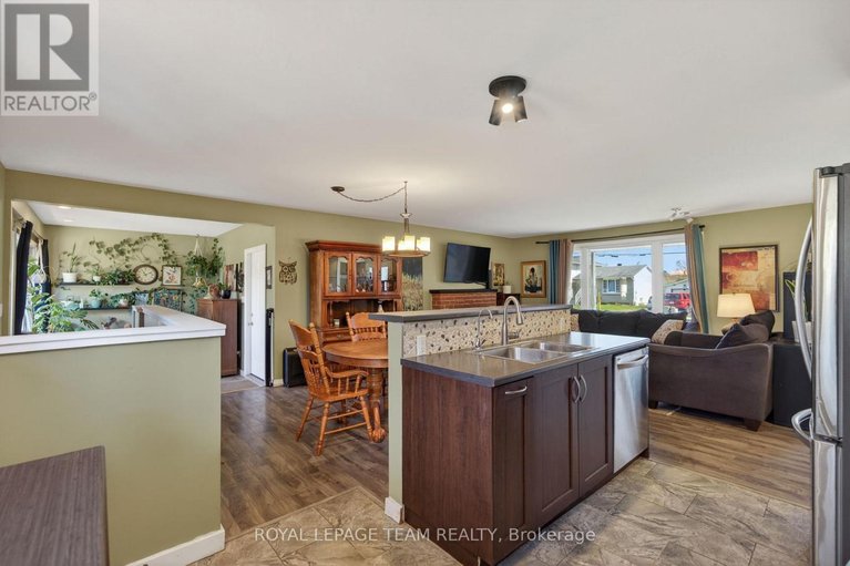 29630491/105-fortune-street/richmond/ottawa/ontario/K0A2Z0_16