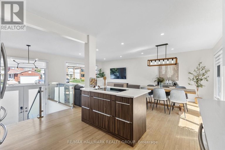 28877197/2180-lenester-avenue/mckellar-heightsglabar-park/ottawa/ontario/K2A1L4_11