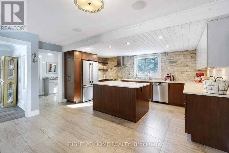 29369608/114-david-kennedy-drive/dunrobin-shores/ottawa/ontario/K0A1T0_14