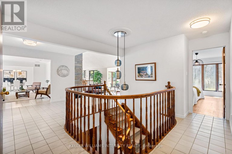 28227468/108-margaret-anne-drive/huntley-ward-south-east/ottawa/ontario/K0A1L0_7
