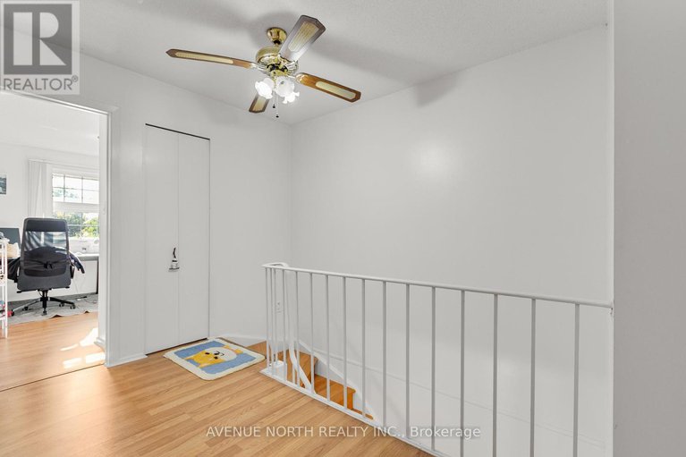 28879695/64-3260-southgate-road/south-keys/ottawa/ontario/K1V8W9_18