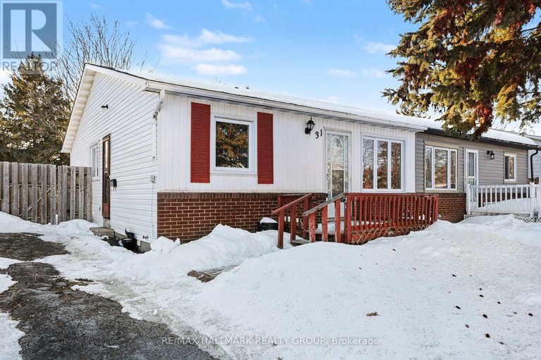 29438664/31-dundegan-drive/glencairnhazeldean/ottawa/ontario/K2L1P7_1