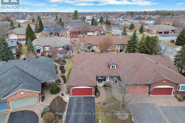 29468435/47-peregrine-crescent/bridlewood/ottawa/ontario/K2M2T2_27
