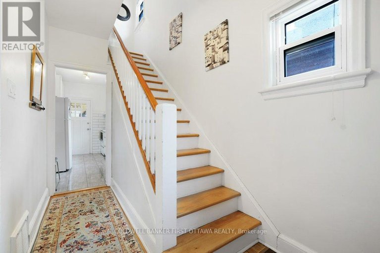 29612748/968-gladstone-avenue/hintonburg/ottawa/ontario/K1Y3E7_5