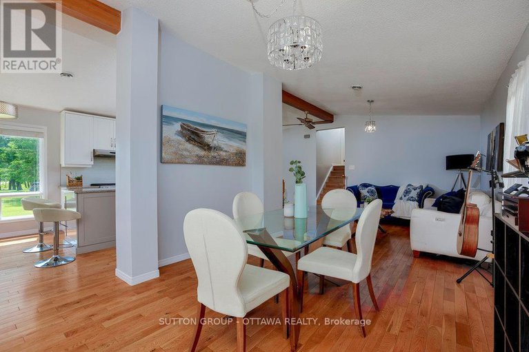 28548965/223-des-outaouais-street/town-of-rockland/clarence-rockland/ontario/K4K1G2_13