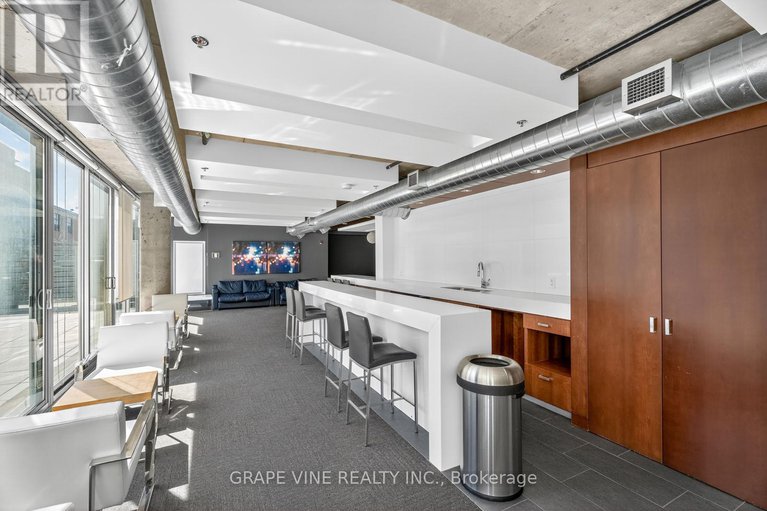 28867747/750-340-mcleod-street/ottawa-centre/ottawa/ontario/K2P1A4_27