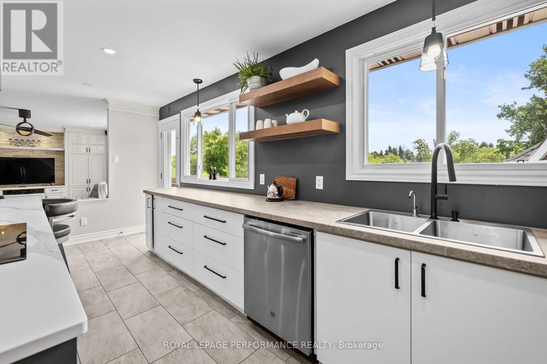 28424960/782-notre-dame-street/embrun/russell/ontario/K0A1W0_26