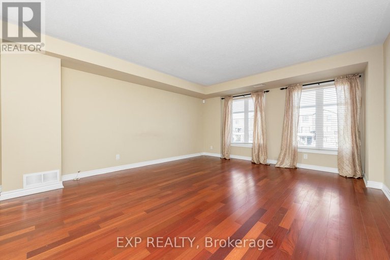 29282224/b-734-chapman-mills-drive/strandherd/ottawa/ontario/K2J3V2_11