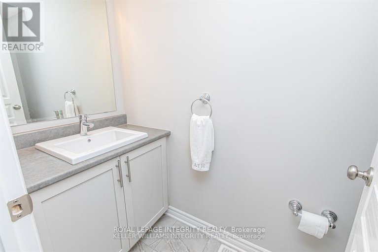 28549559/204-baltic-private/riverside-southgloucester-glen/ottawa/ontario/K4M0E2_8