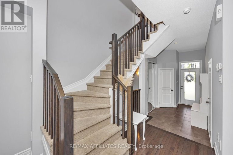 28568493/153-mattingly-way/riverside-southgloucester-glen/ottawa/ontario/K4M0C5_17