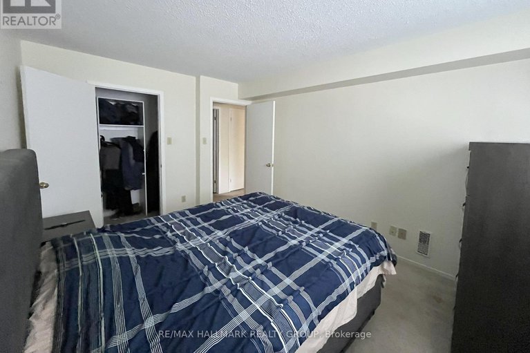 28618067/108-345-centrum-boulevard/bilberry-creekqueenswood-heights/ottawa/ontario/K1E3W9_11