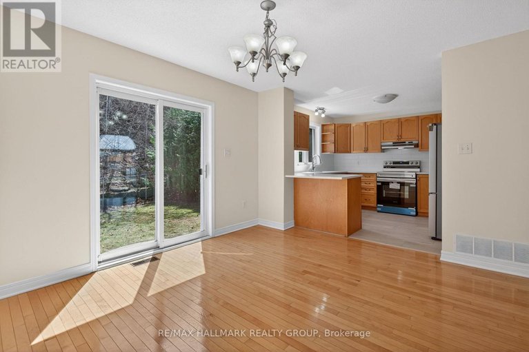 29666463/131-beaumont-avenue/town-of-rockland/clarence-rockland/ontario/K4K1R7_12