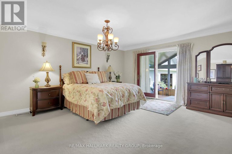 28655668/1721-carsonby-road-e/manotick-south-to-roger-stevens/ottawa/ontario/K0A2E0_26