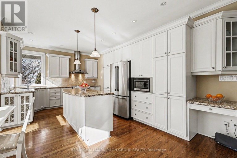 29503146/163-copperwood-street/convent-glen-north/ottawa/ontario/K1C7S3_7