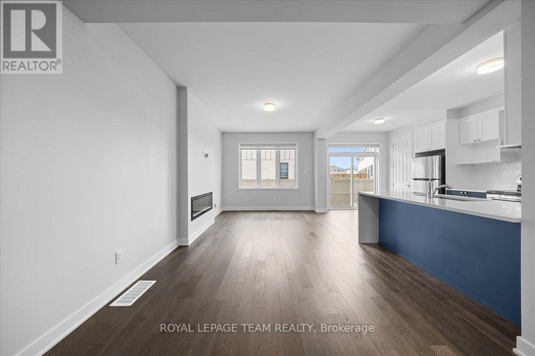 29144030/2123-winsome-terrace/fallingbrookgardenway-south/ottawa/ontario/K4A5N1_8