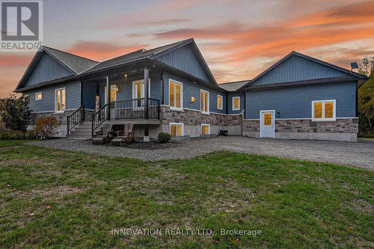 28987666/934-maple-hill-road/north-grenville-twp-kemptville-south/north-grenville/ontario/K0G1T0_2