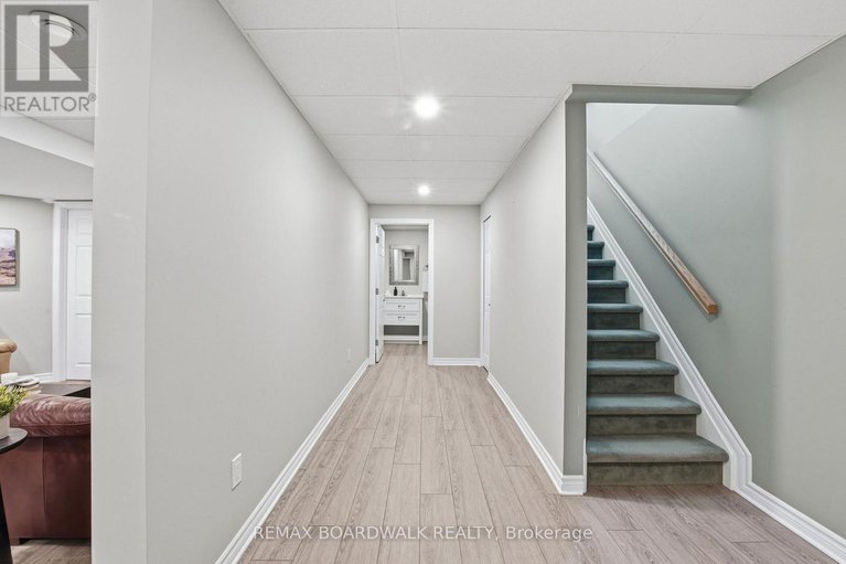 29383280/307-chestnut-private/richmond/ottawa/ontario/K0A2Z0_37