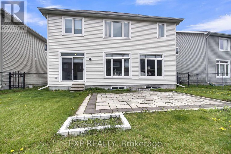 28328469/132-gracewood-crescent/blossom-parkkemp-parkfindlay-creek/ottawa/ontario/K1T0J5_42
