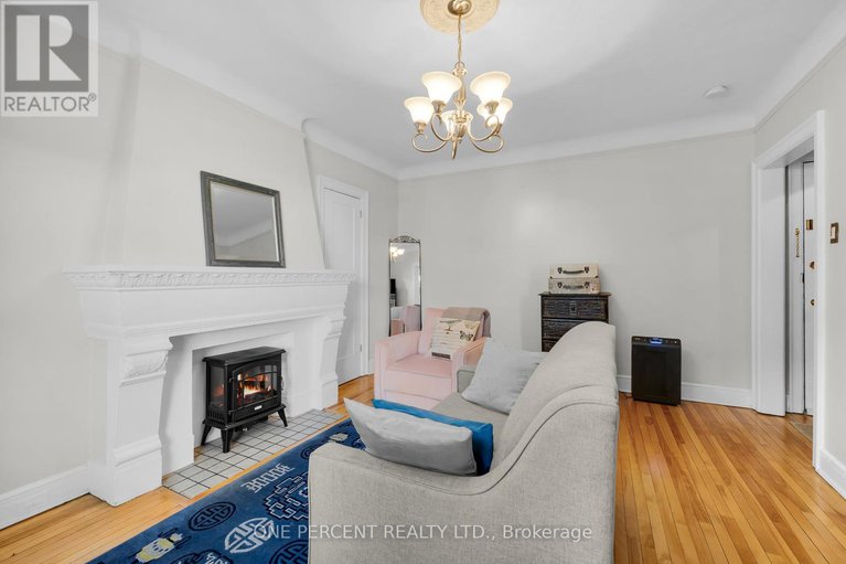 28911453/25-612-bank-street/glebe/ottawa/ontario/K1S3T6_11