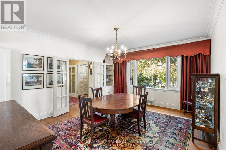 29064217/516-kenwood-avenue/mckellarhighland/ottawa/ontario/K2A0L6_10