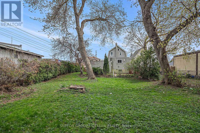 28297089/1341-raven-avenue/carlington/ottawa/ontario/K1Z7Y3_26