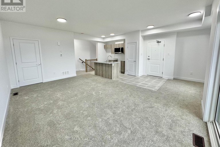 28763746/609-silhouette-private/cedargrovefraserdale/ottawa/ontario/K2J7J8_5