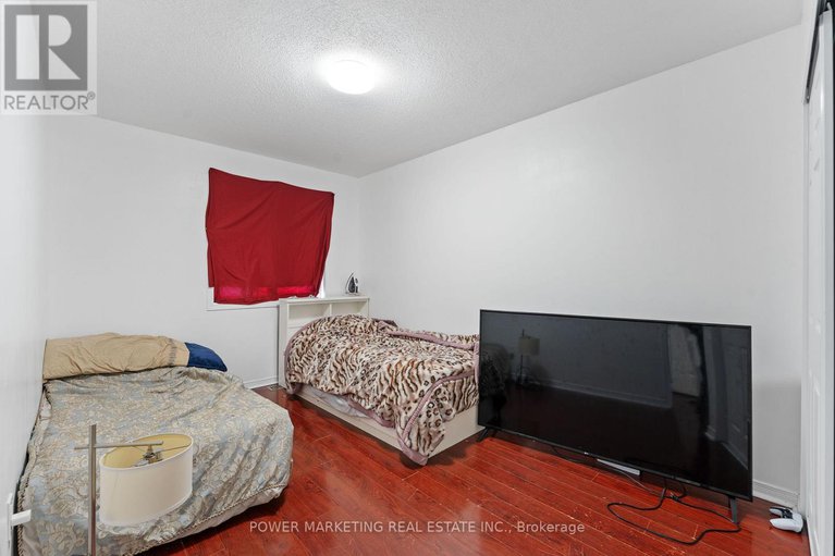 29215203/116-esterbrook-drive/mer-bleuebradley-estatesanderson-park/ottawa/ontario/K1W0A8_17