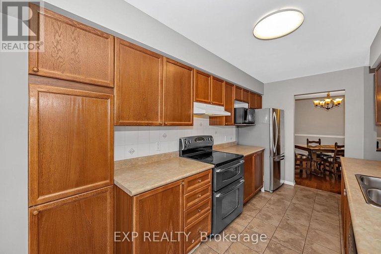 29225786/4596-ogilvie-walk-crescent/carson-grove/ottawa/ontario/K1J1G6_8