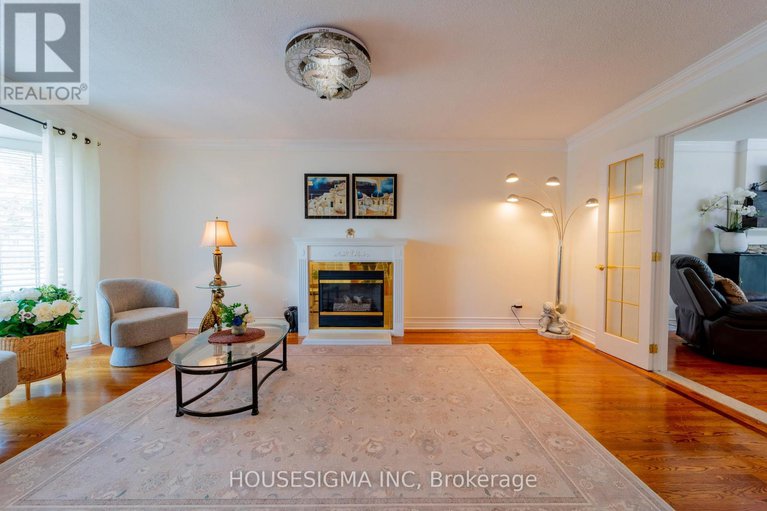 29248323/566-566-falwyn-cres-crescent/fallingbrookridgemount/ottawa/ontario/K4A2A4_18