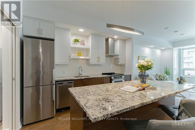28222065/311-320-miwate-private/mechanicsville/ottawa/ontario/K1R6K8_9