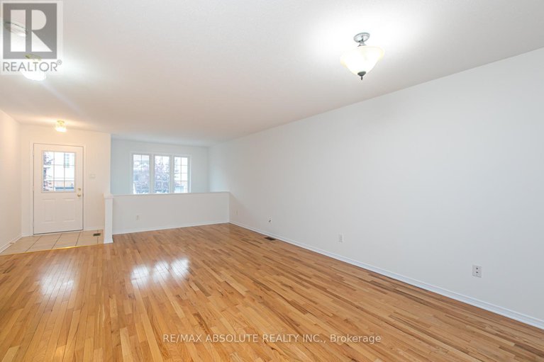 28650493/242-gershwin-private/westcliffe-estates/ottawa/ontario/K2H1G5_6