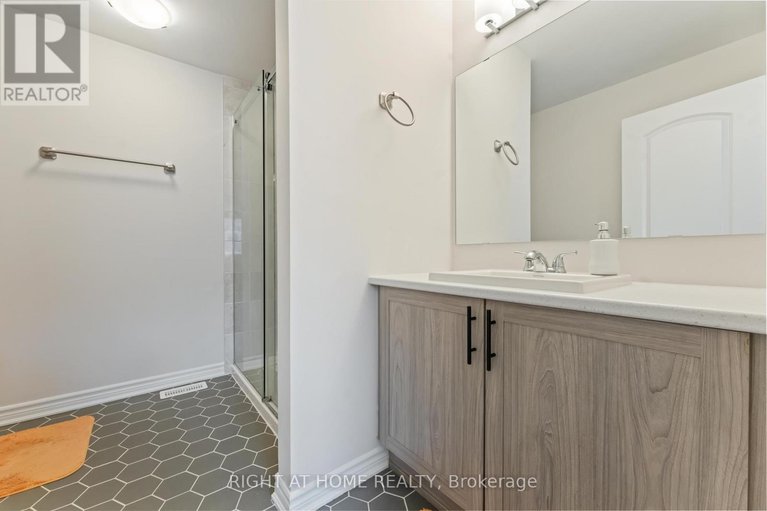 29086234/46-focality-crescent/half-moon-bay/ottawa/ontario/K2J6W7_19